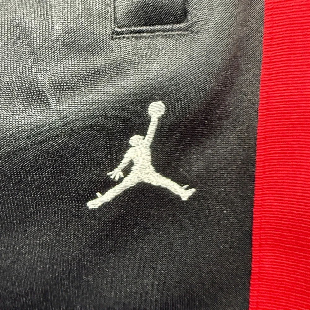 Jordan Track Pants Mens Size Medium Black Red Side Stripe HF9341-011